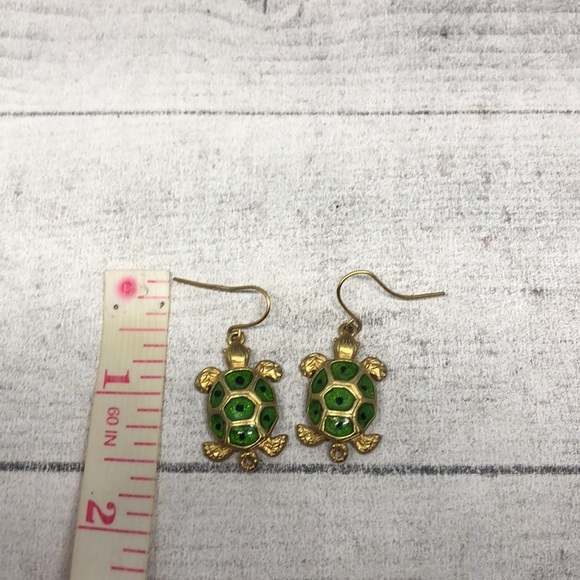 Chico's turtle fun dressy-casual earrings boho  beach coastal summer vacation. - Picture 3 of 5